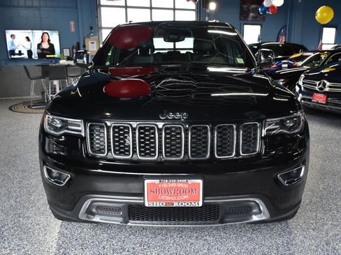 Used 2021 Jeep Grand Cherokee Limited w/ Premium Lighting Group image 8
