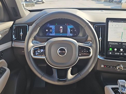Used 2026 Volvo XC90 B6 Plus w/ Protection Package Premier AWD/4WD image 10