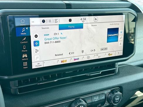 New 2026 Jeep Gladiator Sport image 9