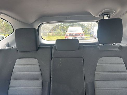 Used 2017 Honda CR-V LX image 4