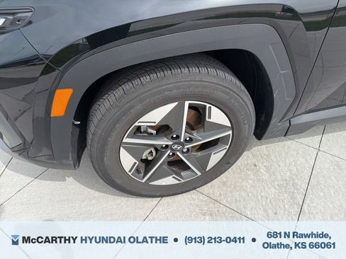 Used 2025 Hyundai Tucson SEL AWD/4WD image 19