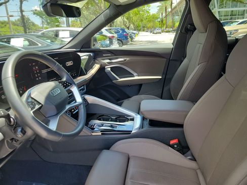 Used 2025 Audi Q5 Premium Plus w/ Premium Plus AWD/4WD image 19