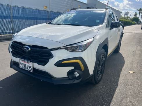 Used 2025 Subaru Crosstrek 2.5i Sport AWD/4WD image 9