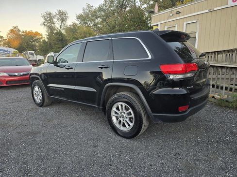 Used 2018 Jeep Grand Cherokee Laredo image 18