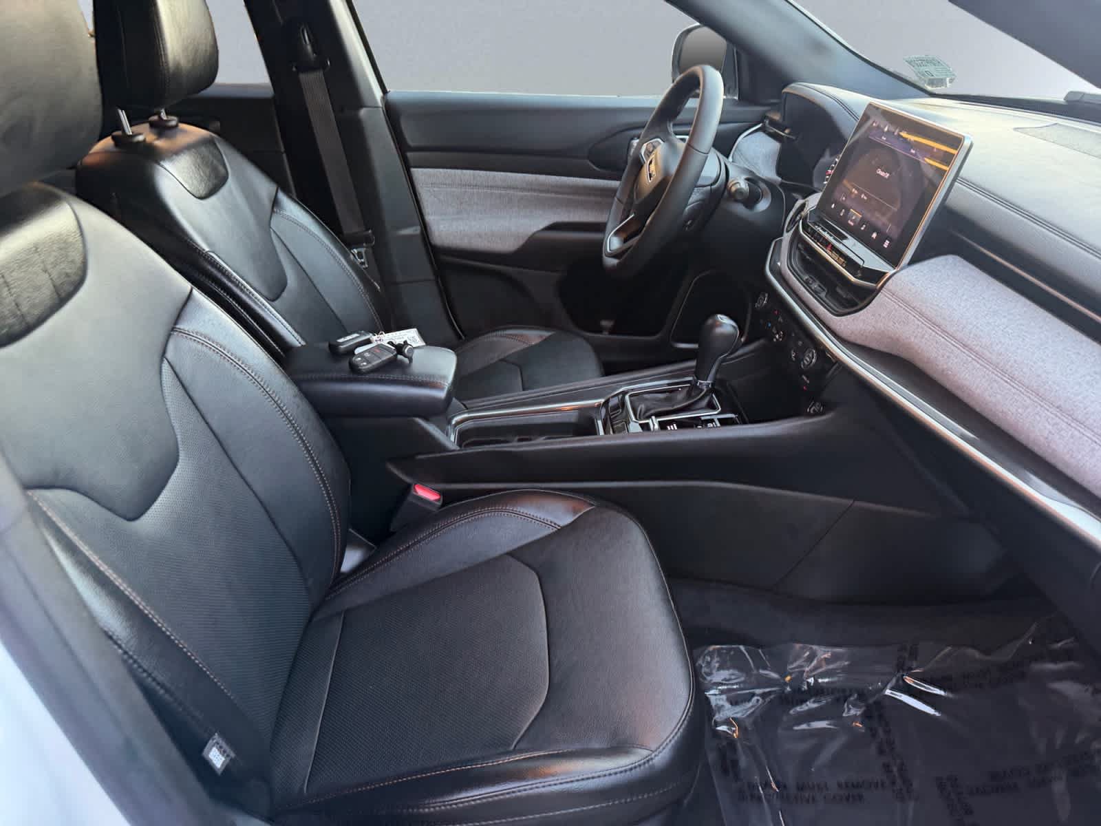 Used 2023 Jeep Compass Latitude AWD/4WD image 20