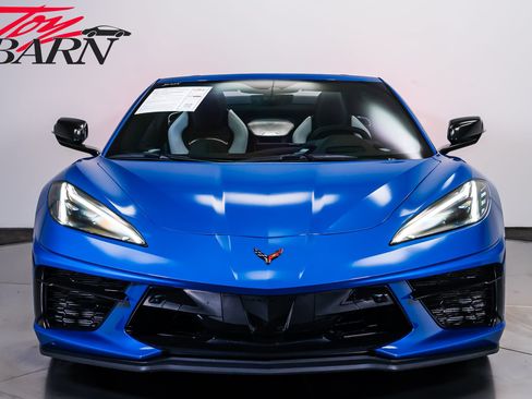 Used 2022 Chevrolet Corvette Stingray Preferred Conv w/ Z51 Performance Package RWD image 8