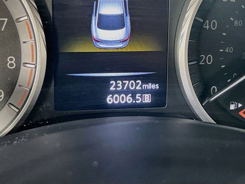 Used 2022 INFINITI Q50 Luxe w/ Cargo Package image 12