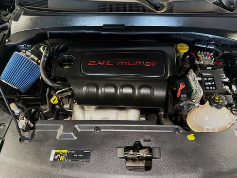 Used 2018 Jeep Compass Limited w/ Navigation Group AWD/4WD image 32
