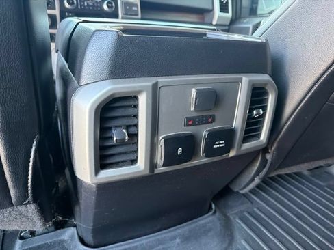 Used 2017 Ford F150 Lariat w/ Equipment Group 502A Luxury AWD/4WD image 20