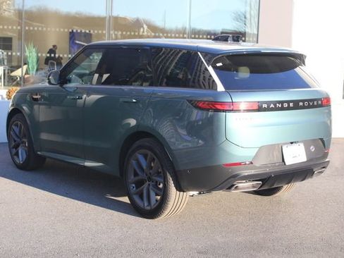 New 2026 Land Rover Range Rover Sport SE image 11
