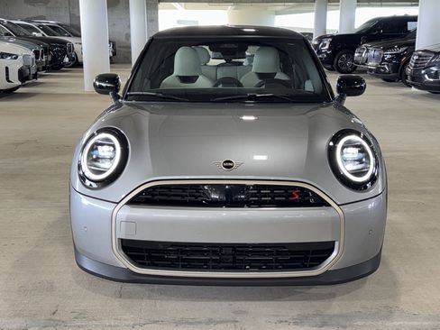 New 2026 MINI Cooper S image 2