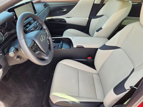 Certified 2025 Lexus ES 300h 300h Premium Package w/ Premium Package image 5