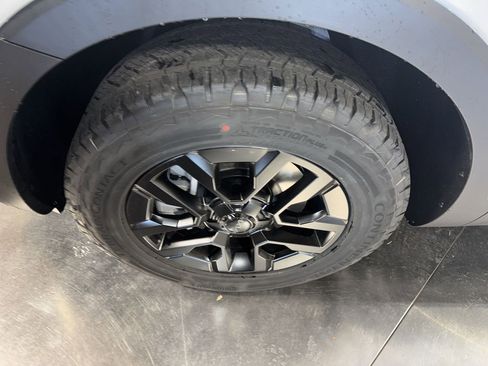 Certified 2025 Kia Telluride SX Prestige X-Pro image 10