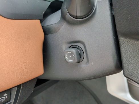 Used 2023 Toyota Tundra 1794 Edition image 18