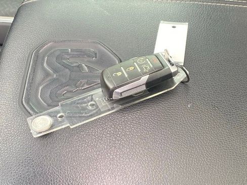 Used 2021 RAM 1500 Laramie w/ Laramie Southwest Edition AWD/4WD image 29