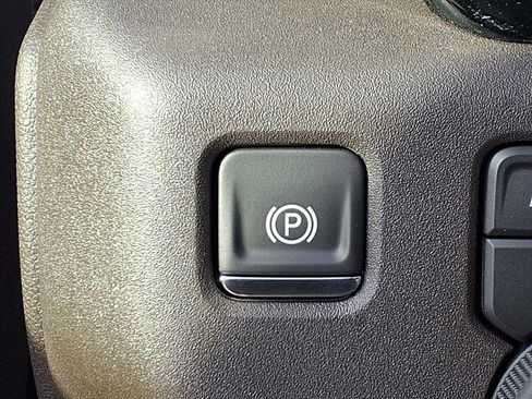 New 2026 Chevrolet Silverado 1500 LT w/ All Star Edition Plus image 9