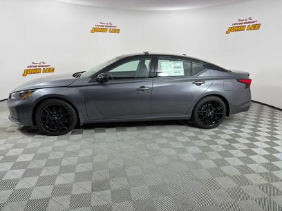 New 2026 Nissan Altima 2.5 SR w/ SR Midnight Edition Package