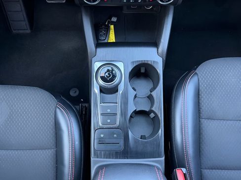 Used 2024 Ford Escape ST-Line image 14