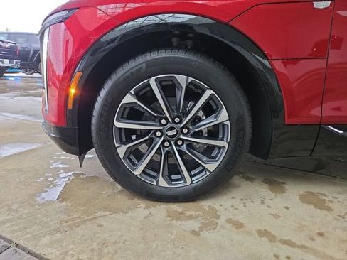 New 2026 Cadillac Lyriq Premium Sport image 27