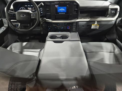 Used 2024 Ford F350 XL w/ Snow Plow Prep Package AWD/4WD image 9