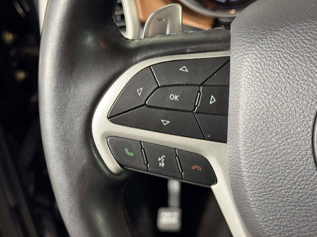 Used 2020 Jeep Grand Cherokee Summit AWD/4WD image 21