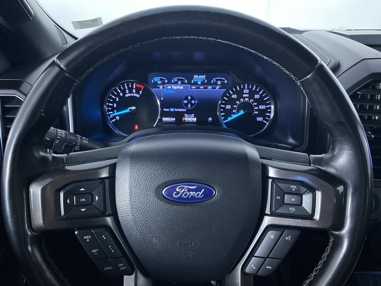 Used 2021 Ford Expedition Max Limited AWD/4WD image 3