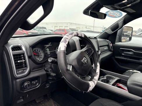 Used 2025 RAM 1500 Big Horn image 8
