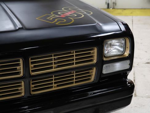 Used 1992 Dodge D/W Truck 150 image 9