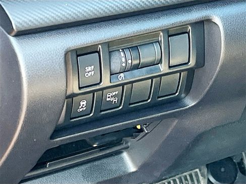 Used 2019 Subaru Impreza 2.0i Premium image 10