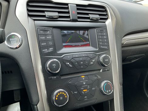 Used 2018 Ford Fusion S image 14