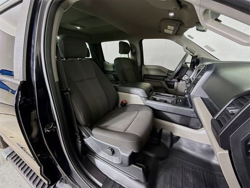 Used 2017 Ford F150 XL w/ Equipment Group 101A Mid image 26