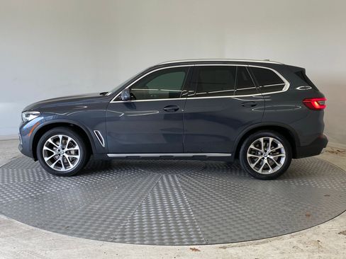 Used 2019 BMW X5 xDrive40i w/ Premium Package 2 image 2