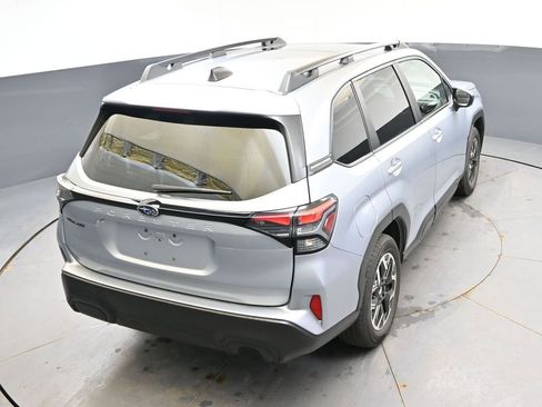 Certified 2025 Subaru Forester Premium AWD/4WD image 40