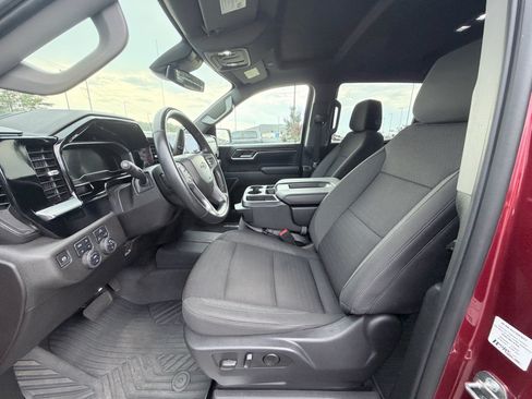 Used 2024 Chevrolet Silverado 1500 RST AWD/4WD image 20