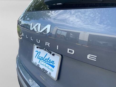 Used 2025 Kia Telluride S FWD image 31