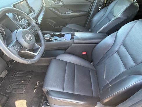 Certified 2024 Nissan Rogue SV w/ SV Premium Package image 12