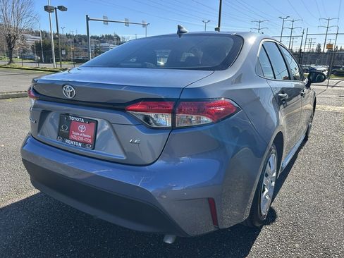 Certified 2025 Toyota Corolla LE image 5