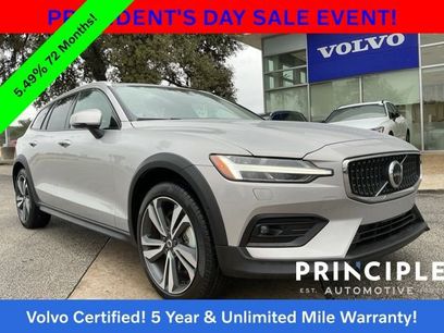 Certified 2025 Volvo V60 B5 Cross Country Plus