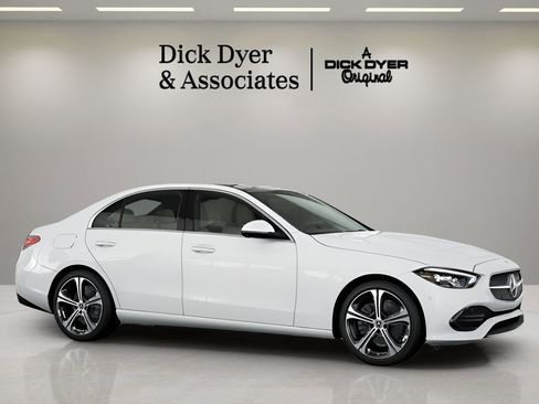 Used 2025 Mercedes-Benz C 300 Sedan image 2