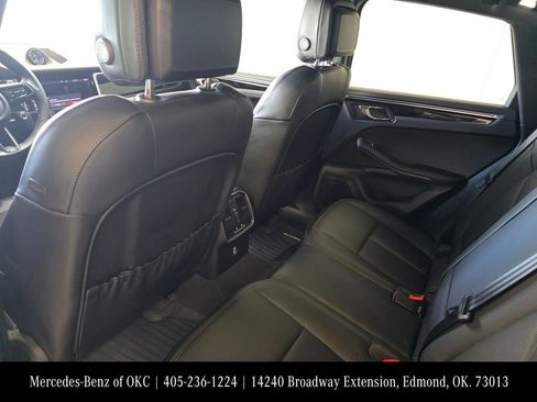 Used 2024 Porsche Macan S image 17