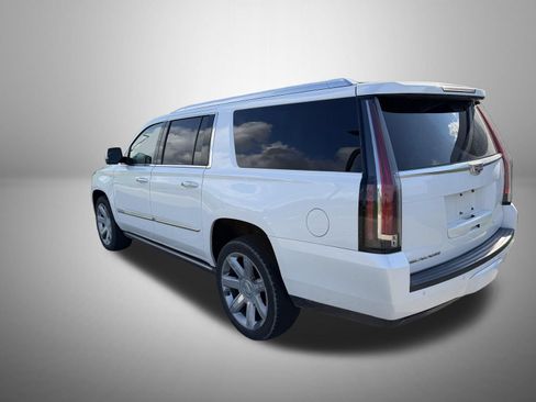 Used 2016 Cadillac Escalade ESV Premium AWD/4WD image 3