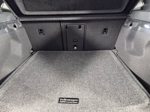 Used 2022 Volkswagen ID.4 Pro S image 33