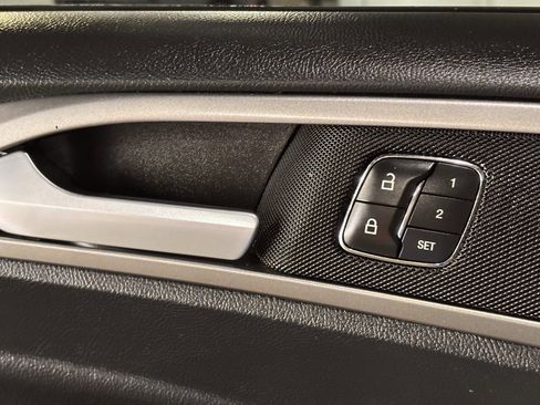 Used 2020 Ford Fusion SEL image 12