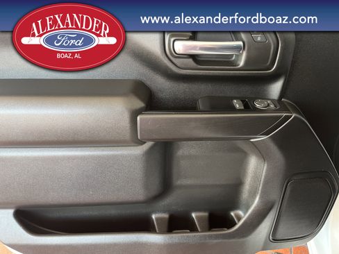 Used 2023 GMC Sierra 3500 Pro w/ Convenience Package image 13