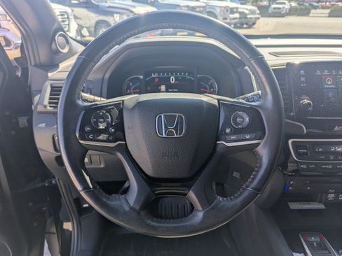 Used 2021 Honda Pilot Black Edition image 13