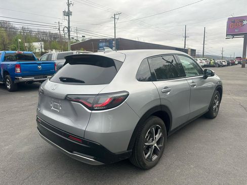 Used 2024 Honda HR-V EX-L image 5