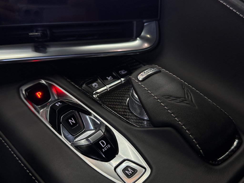 Used 2020 Chevrolet Corvette Stingray Premium Cpe w/ 3LT Preferred Equipment Group RWD image 27