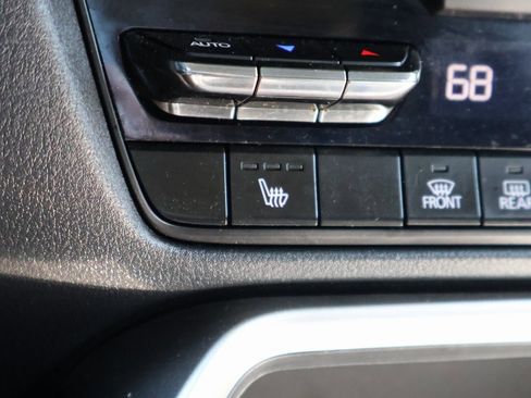 Used 2024 MAZDA CX-90 Plug-In Hybrid w/ Preferred image 40