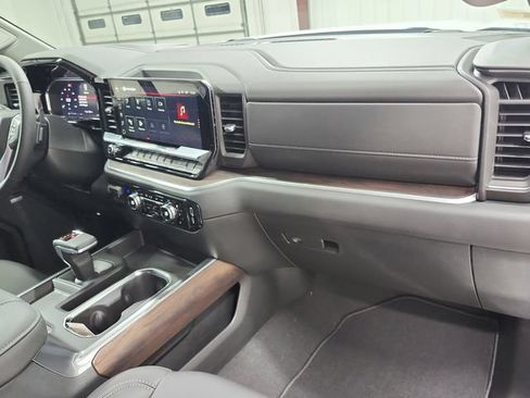 New 2026 GMC Sierra 1500 SLT w/ SLT Premium Plus Package AWD/4WD image 45