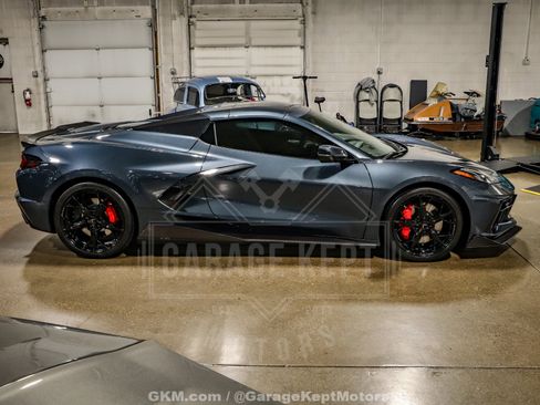 Used 2021 Chevrolet Corvette Stingray Premium Conv w/ Z51 Performance Package RWD image 30